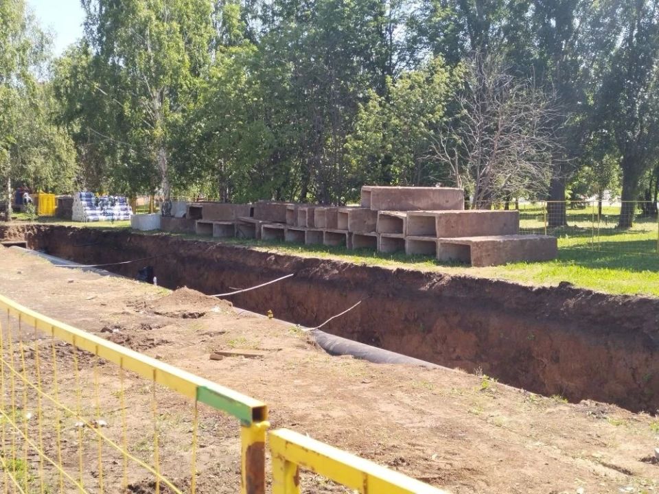 В городе продолжается масштабная замена сетей отопления и горячего водоснабжения В городе продолжается масштабная замена сетей отопления и горячего водоснабжения