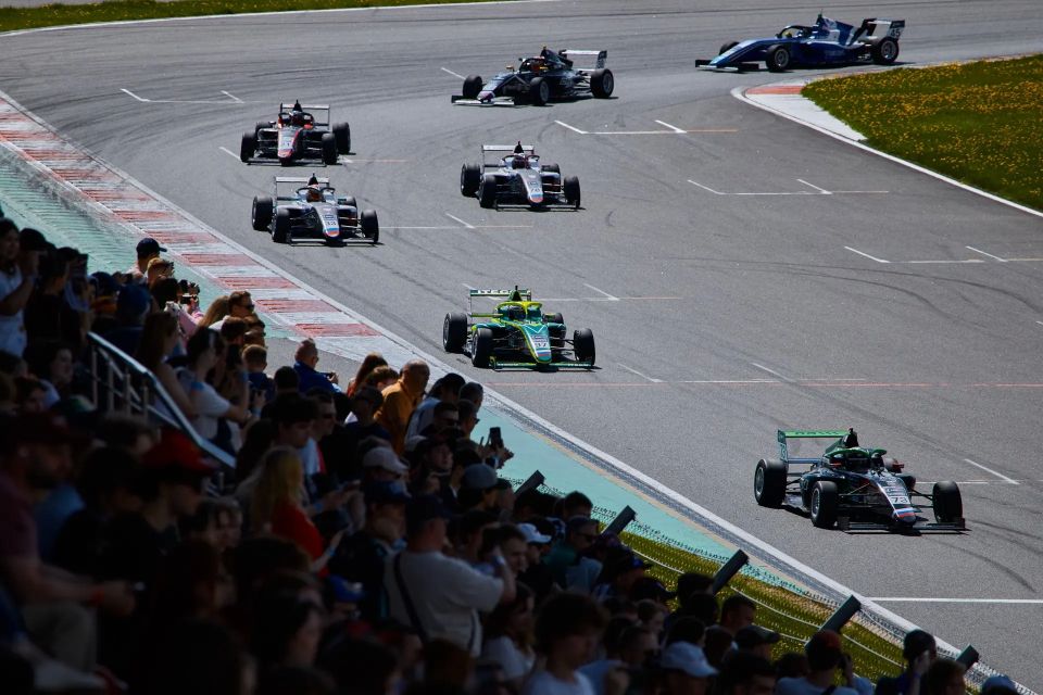 Раунд второй: чемпионат России SMP Formula 4 переезжает в Казань! Раунд второй: чемпионат России SMP Formula 4 переезжает в Казань!