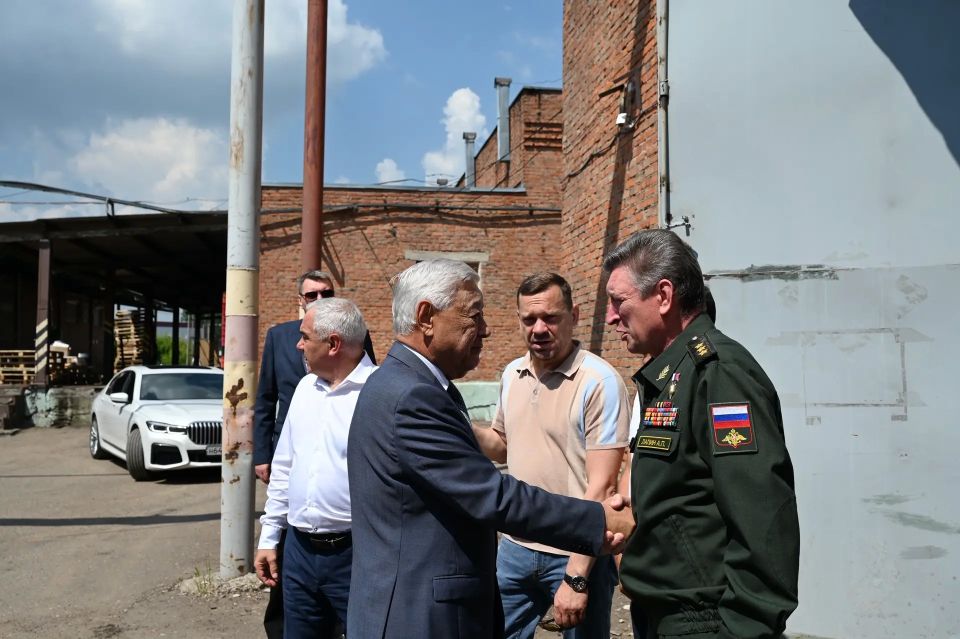 Фарид Мухаметшин: «Гуманитарные миссии на Донбассе объединяют наш многонациональный трудолюбивый народ»