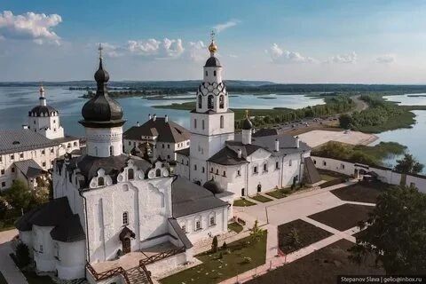 Свияжск — исторический остров-град в Татарстане (Россия) Свияжск — исторический остров-град в Татарстане (Россия)