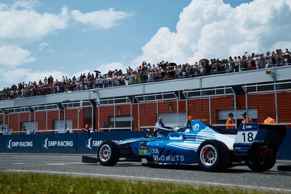 SMP Formula 4 навела шума на «KazanRing Canyon» SMP Formula 4 навела шума на «KazanRing Canyon»
