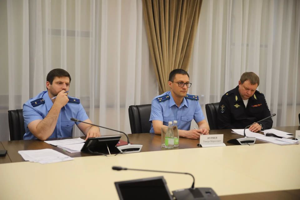 В Казани подвели итоги совместного приема граждан по вопросам соблюдения уголовно-процессуального законодательства В Казани подвели итоги совместного приема граждан по вопросам соблюдения уголовно-процессуального законодательства