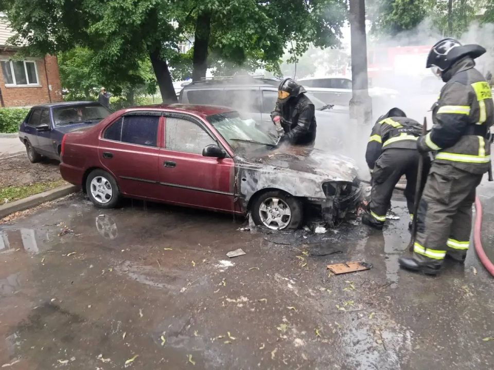 Москву пытались атаковать более 50 БПЛА — поврежден «Садовод», дроны достигли МНПЗ Москву пытались атаковать более 50 БПЛА — поврежден «Садовод», дроны достигли МНПЗ