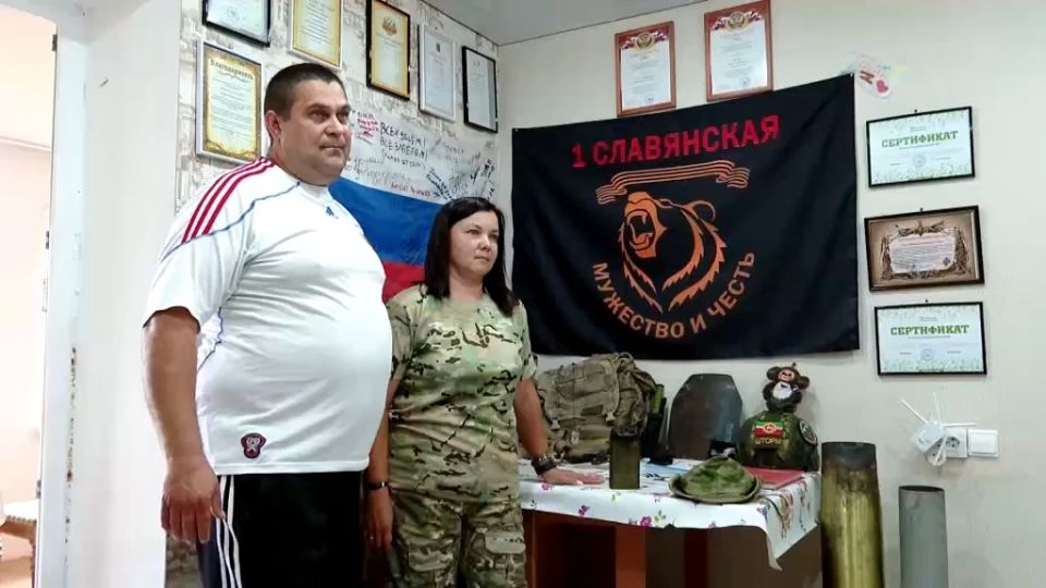 История семьи из Татарстана: сын на службе, родители — в волонтёрстве