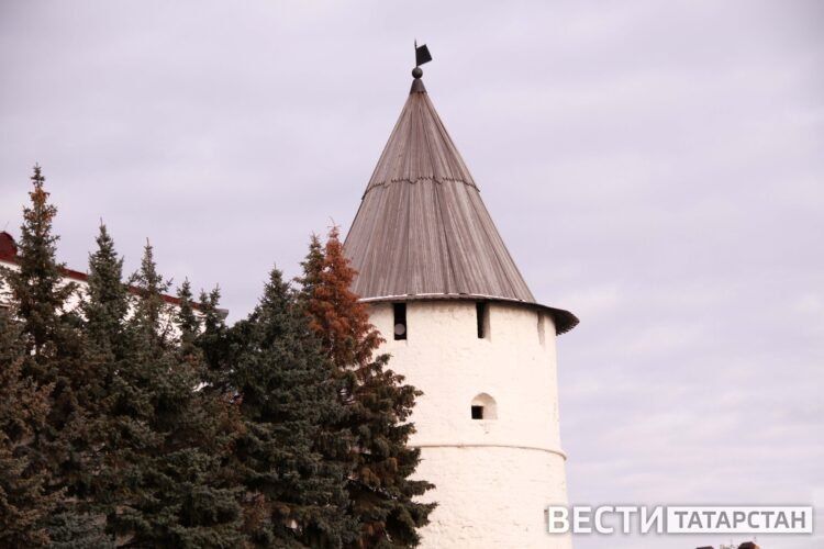 На Спасской башне Кремля покажут световое шоу ко Дню памяти и скорби