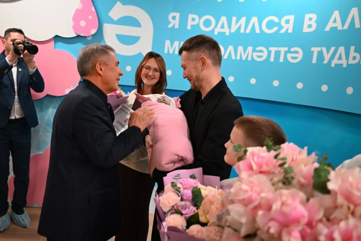 Ак Ччклр. Талия Минуллина побывала на торжественной церемонии вручения Республиканской премии «Врач года – Ак Ччклр», где признание получили заслуги лучших врачей и медицинских работников Татарстана, работа которых – это... Ак Ччклр. Талия Минуллина побывала на торжественной церемонии вручения Республиканской премии «Врач года – Ак Ччклр», где признание получили заслуги лучших врачей и медицинских работников Татарстана, работа которых – это...