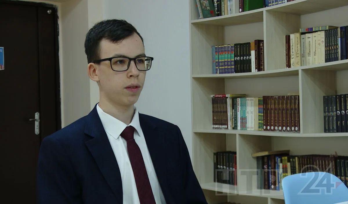 В Нижнекамске стали известны первые двухсотбальники по ЕГЭ В Нижнекамске стали известны первые двухсотбальники по ЕГЭ