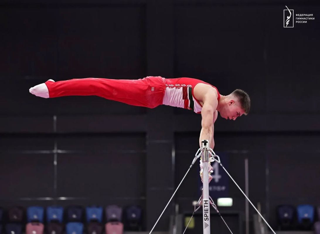 Сборная Татарстана завоевала бронзу чемпионата России по спортивной гимнастике в командном многоборье Сборная Татарстана завоевала бронзу чемпионата России по спортивной гимнастике в командном многоборье