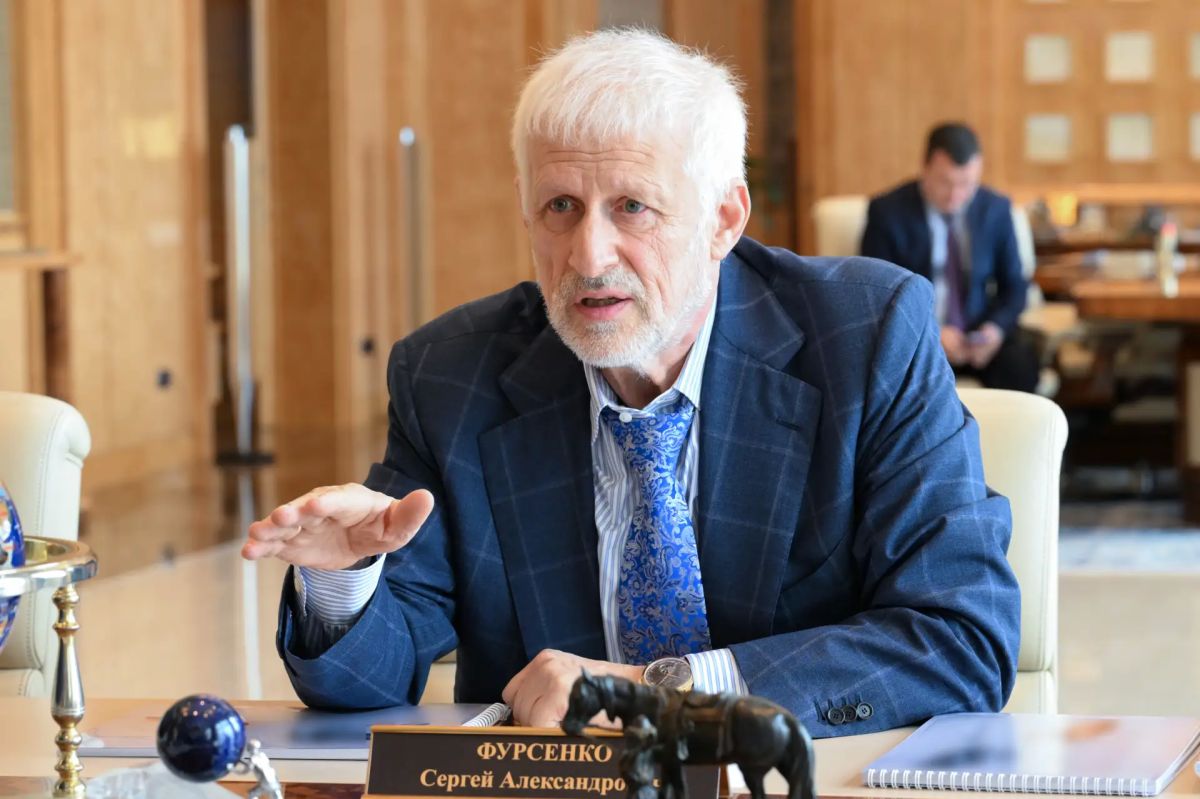 Рустам Минниханов обсудил с Сергеем Фурсенко помощь и реабилитацию участников СВО Рустам Минниханов обсудил с Сергеем Фурсенко помощь и реабилитацию участников СВО