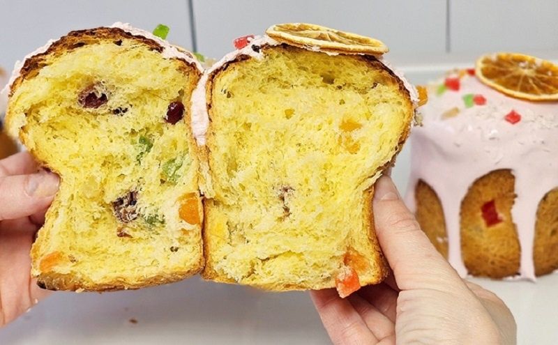 Как удивить родных на Пасху: рецепт кулича с необычной глазурью