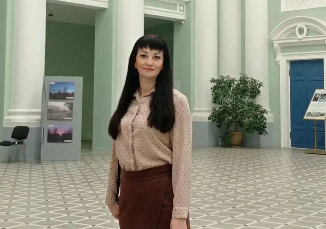 Трое учителей из Нижнекамска получат республиканскую премию за достижения в педагогической деятельности в размере 200 тысяч рублей Трое учителей из Нижнекамска получат республиканскую премию за достижения в педагогической деятельности в размере 200 тысяч рублей