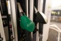 Правительство РФ до конца года разрешило отдельным НПЗ поставлять на внутренний рынок бензин стандарта «Евро-3»