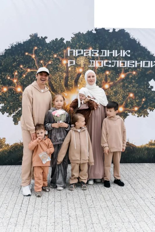 В преддверии Дня семьи, любви и верности в Казани пройдёт фестиваль «Праздник родословной — Шжр бйрме» В преддверии Дня семьи, любви и верности в Казани пройдёт фестиваль «Праздник родословной — Шжр бйрме»