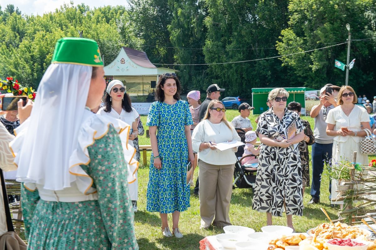 В селе Красная Кадка Нижнекамского района состоялся 9-й конкурс «Хозяйка села» В селе Красная Кадка Нижнекамского района состоялся 9-й конкурс «Хозяйка села»