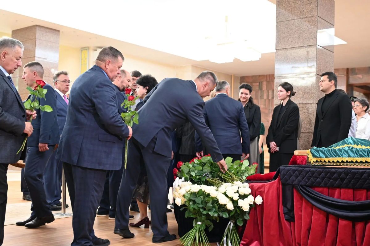 Общественность республики простилась с Данией Давлетшиной Общественность республики простилась с Данией Давлетшиной