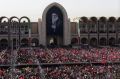 Так миллионы иранцев прощаются с погибшим верховным лидером Хаменеи