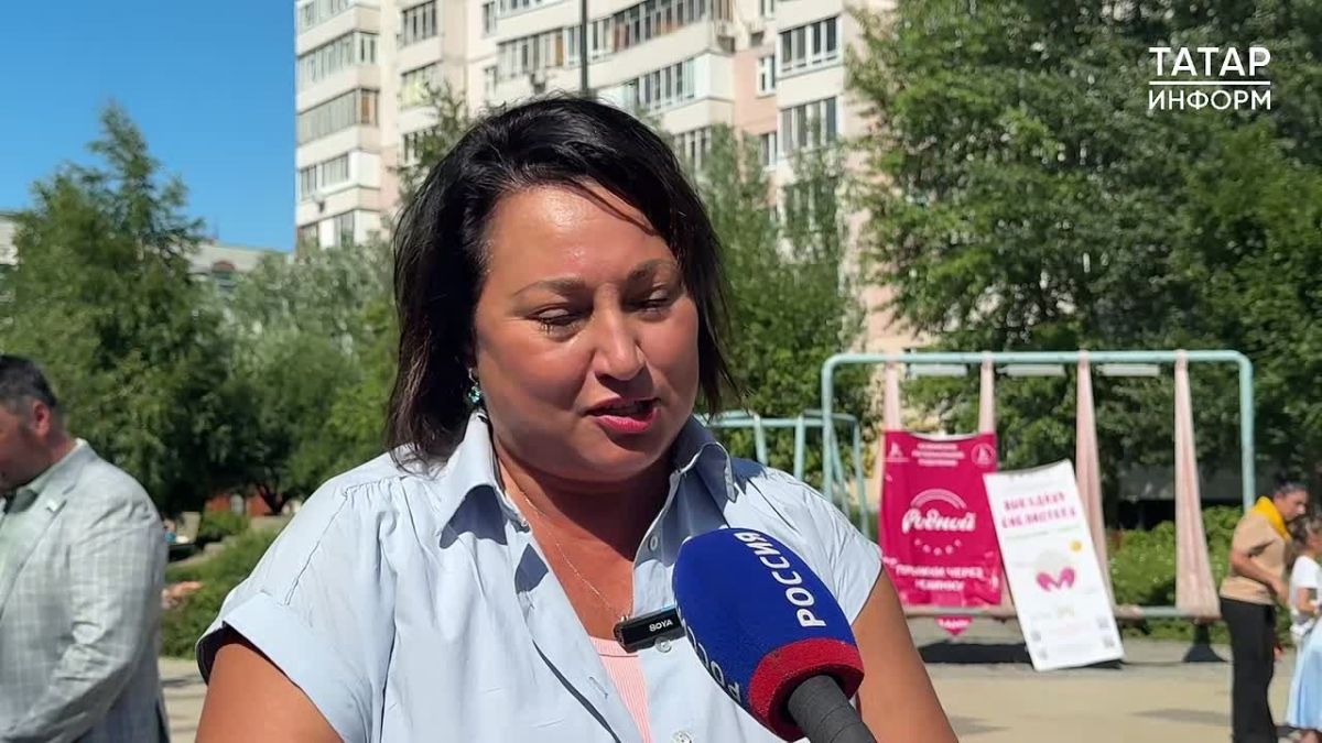 На бульваре «Белые цветы» в Казани отметили День семьи, любви и верности