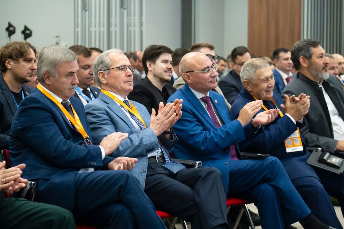 В Татарстане проходит международная выставка беспилотных авиационных систем «Дрон Экспо» В Татарстане проходит международная выставка беспилотных авиационных систем «Дрон Экспо»