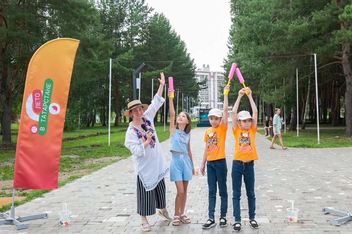 В парке «Семья» ярко отпраздновали День Ивана Купала В парке «Семья» ярко отпраздновали День Ивана Купала