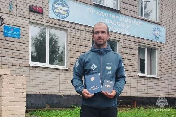 Челнинский спасатель Владимир Ушаков вошел в число наставников элитного отряда альпинистов-спасателей МЧС России Челнинский спасатель Владимир Ушаков вошел в число наставников элитного отряда альпинистов-спасателей МЧС России