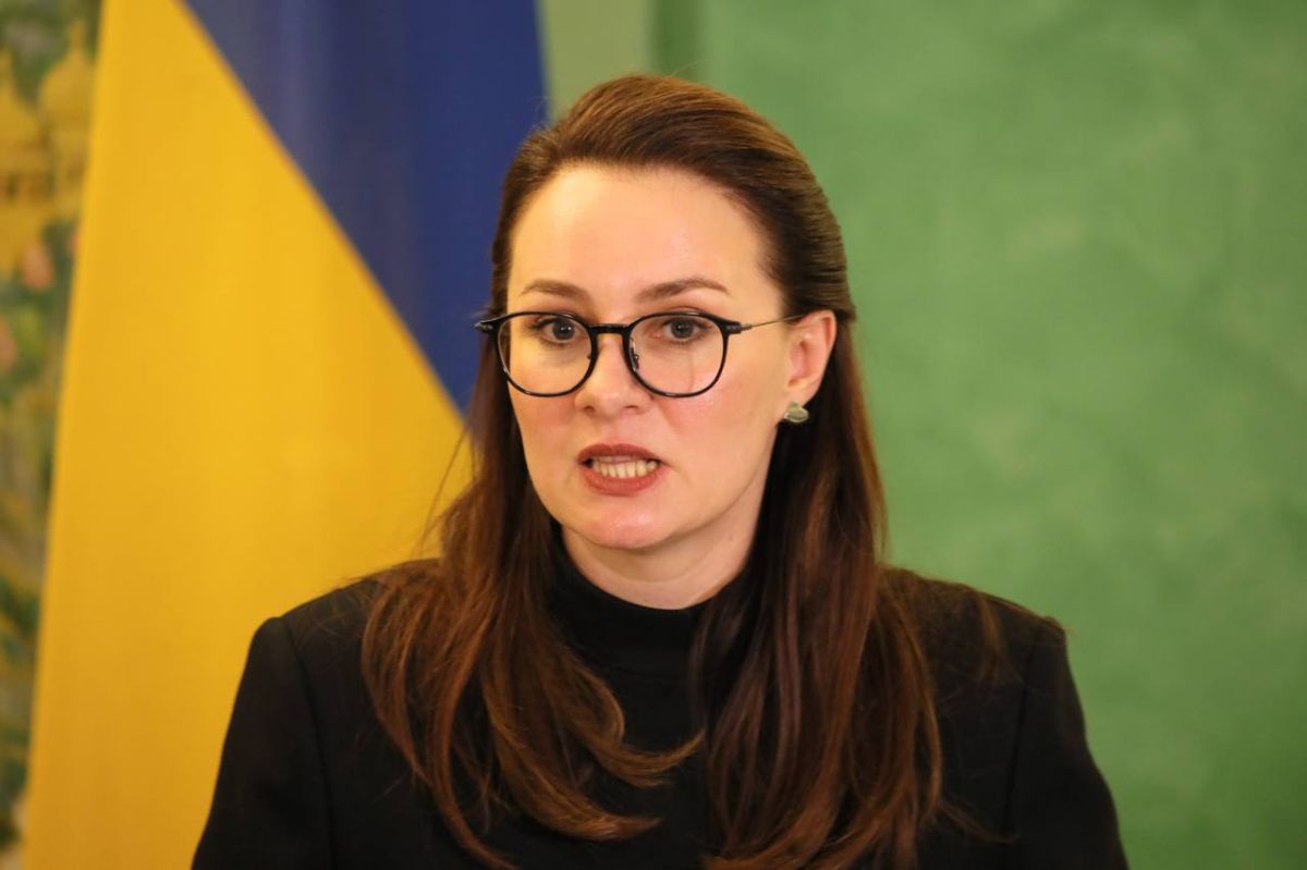 Зеленский отправил в отставку премьер-министра Украины Юлию Свириденко