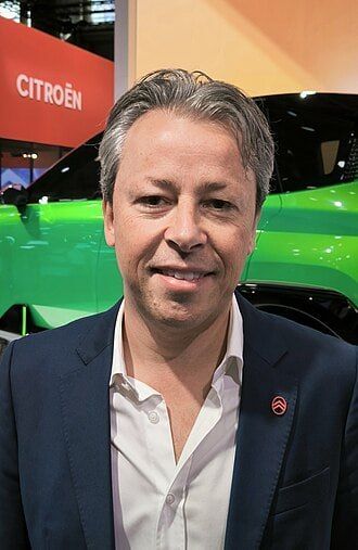 Экс-дизайнер BMW Пьер Леклерк получил российское гражданство Экс-дизайнер BMW Пьер Леклерк получил российское гражданство
