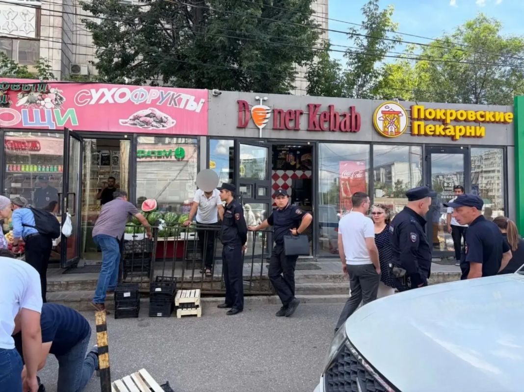 В Казани усилили борьбу с незаконной уличной торговлей В Казани усилили борьбу с незаконной уличной торговлей