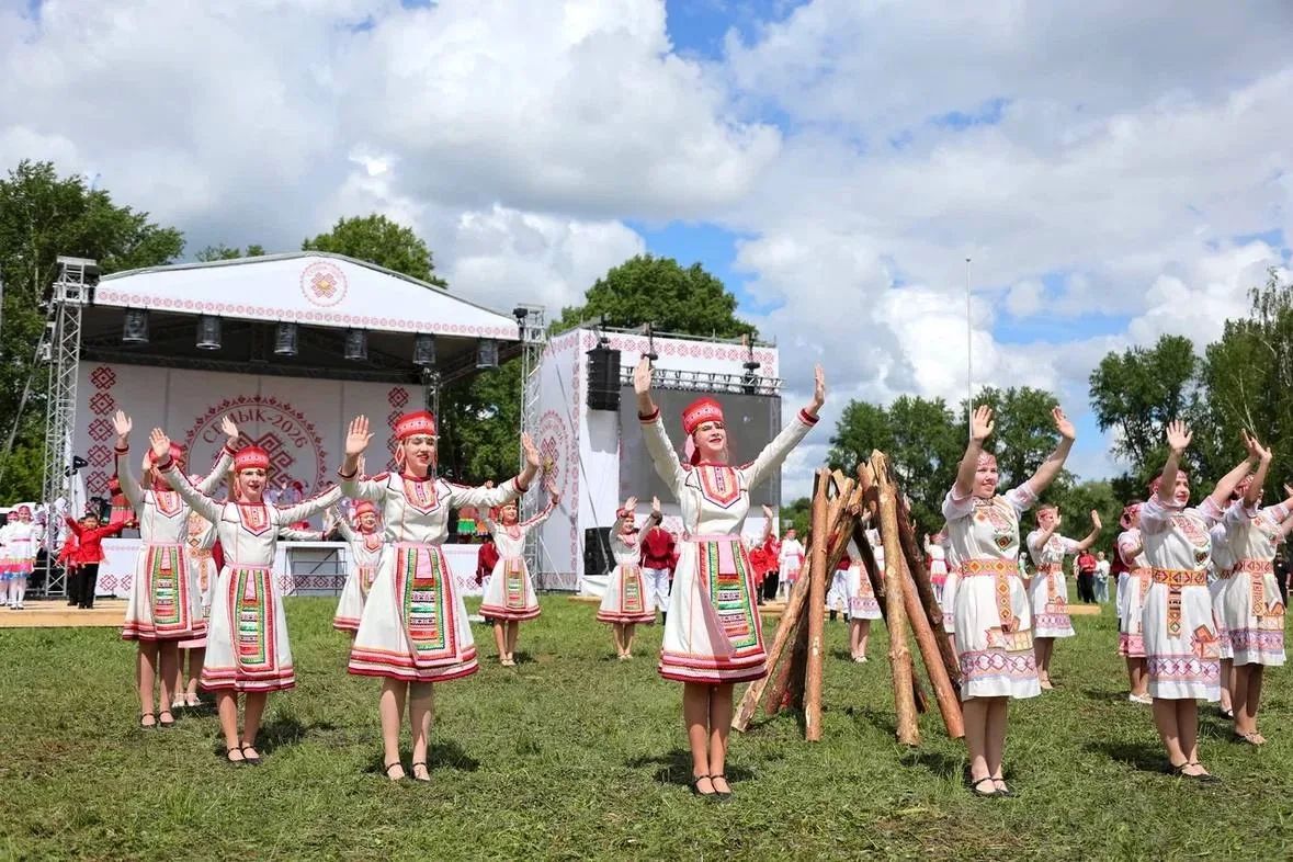 Вспоминаем яркие летние праздники традиционной культуры народов, проживающих в Татарстане Вспоминаем яркие летние праздники традиционной культуры народов, проживающих в Татарстане