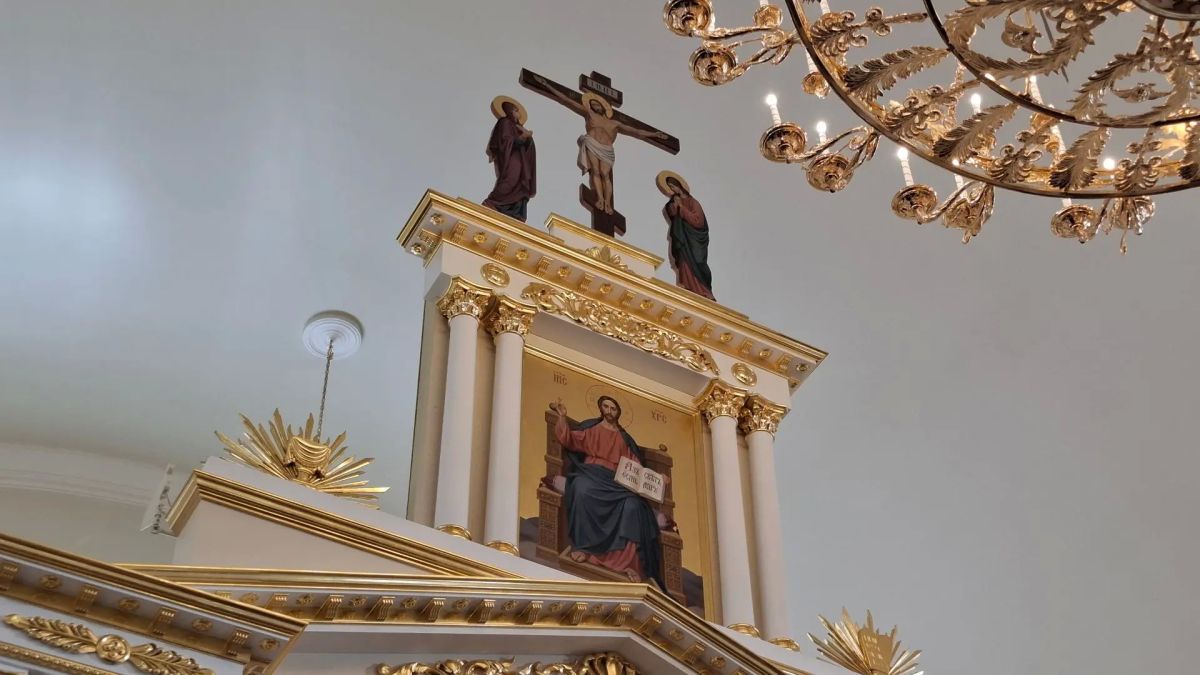 Патриарх Кирилл освятил отреставрированный храм Николы Тульского в Казани Патриарх Кирилл освятил отреставрированный храм Николы Тульского в Казани