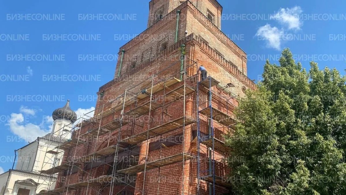 В Казани начали реставрировать башню Сююмбике
