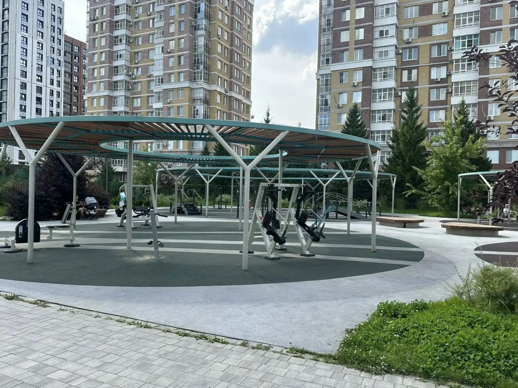 Большое Чайковое озеро в Казани получило новые прогулочные маршруты Большое Чайковое озеро в Казани получило новые прогулочные маршруты