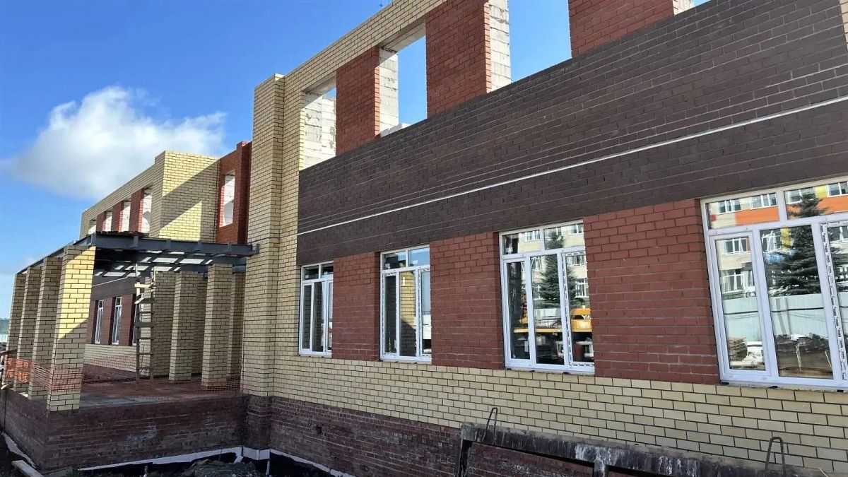 В Балтасинском районе Республики Татарстан в поселке Балтаси идет строительство Детской школы искусств