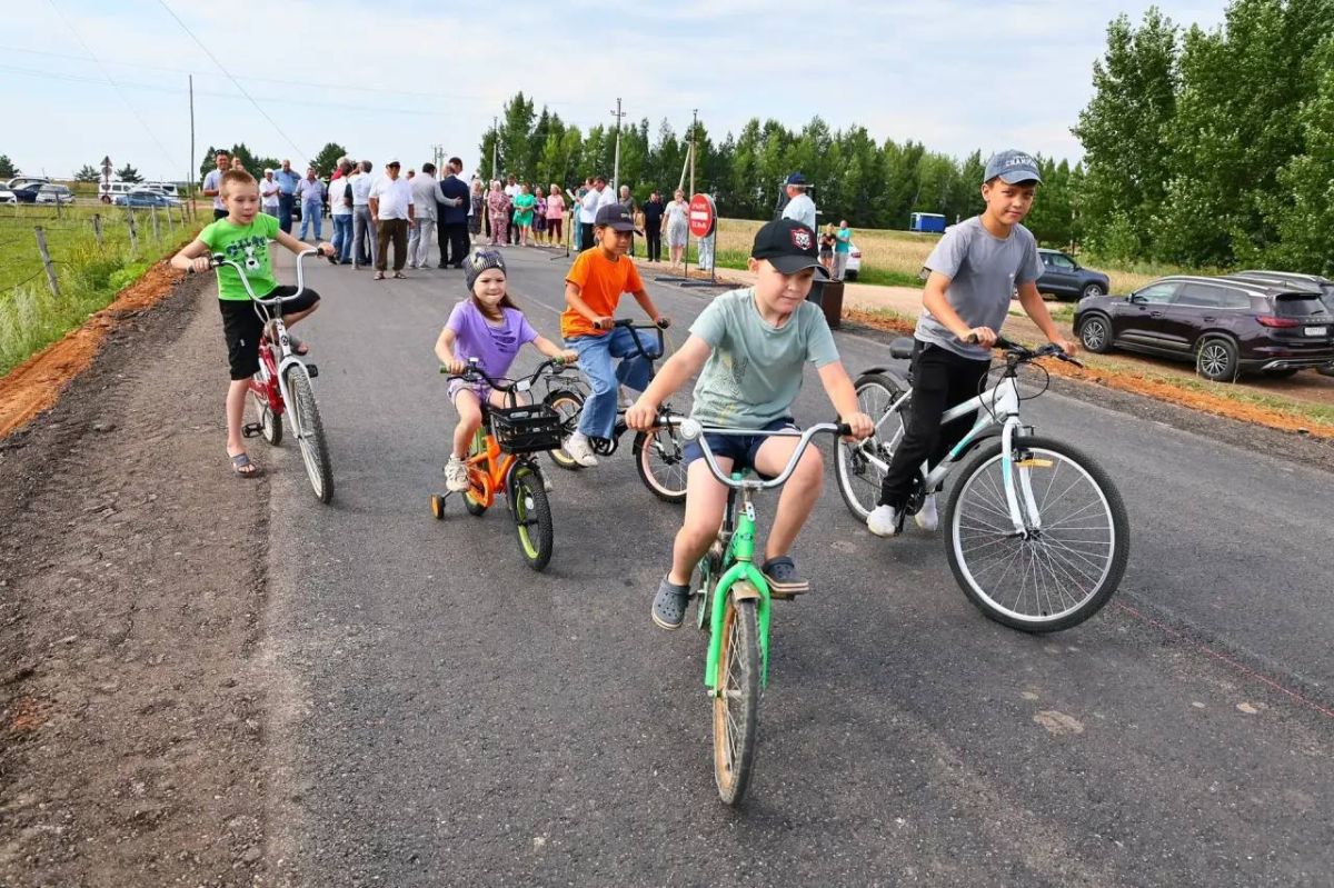 После капремонта открыли дорогу к деревне Майская Горка После капремонта открыли дорогу к деревне Майская Горка