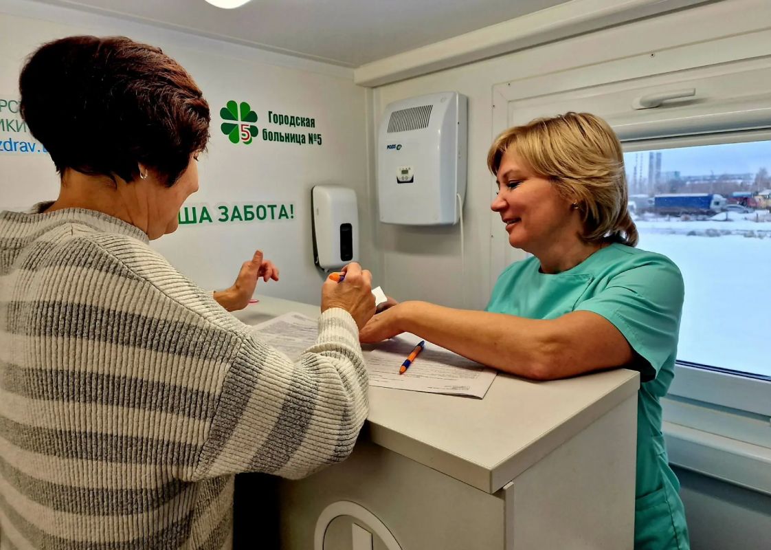 5 «мобильных поликлиник» продолжают работу в отдаленных районах нашей республики 5 «мобильных поликлиник» продолжают работу в отдаленных районах нашей республики