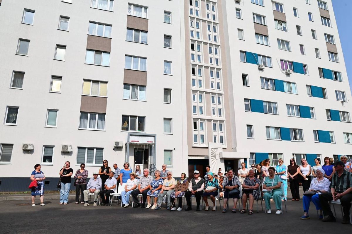 В Камских Полянах отремонтировали 99% дворов по программе «Наш двор» В Камских Полянах отремонтировали 99% дворов по программе «Наш двор»