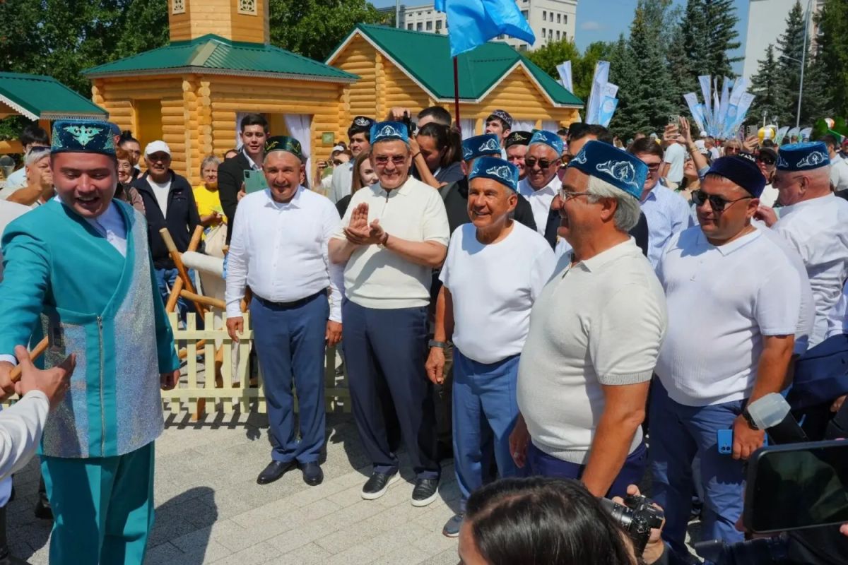 Раис Татарстана посетил Сабантуй в Казахстане Раис Татарстана посетил Сабантуй в Казахстане