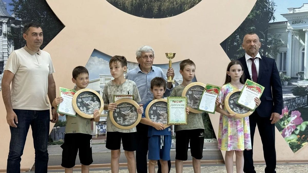 Чистополе прошёл лично-командный шахматный турнир