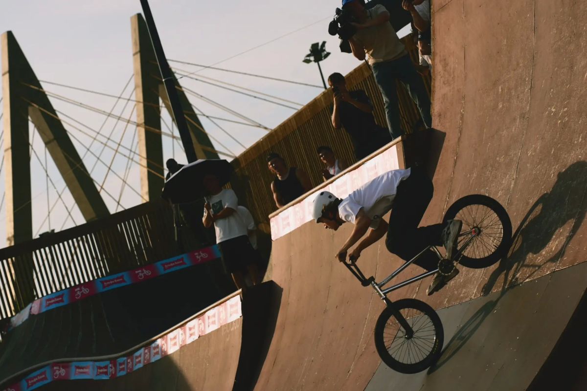 Агнесса Анохина — серебряный призёр Чемпионата России по велоспорту BMX-фристайл! Агнесса Анохина — серебряный призёр Чемпионата России по велоспорту BMX-фристайл!