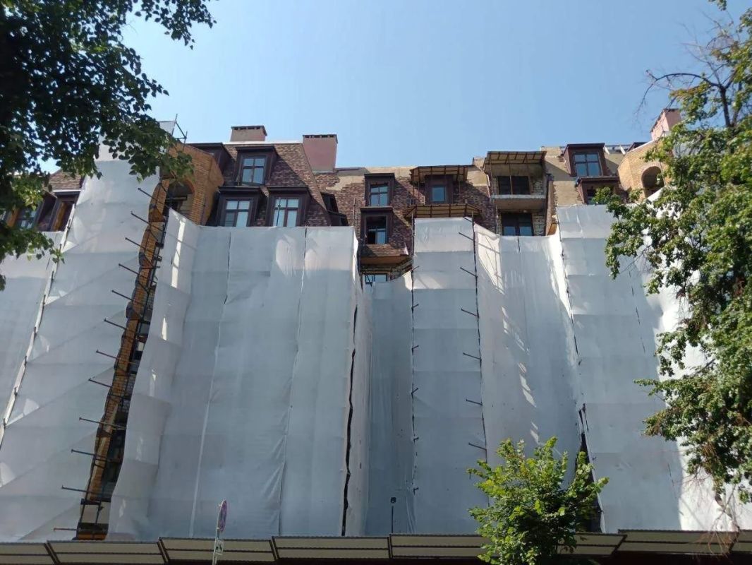 Долгострой на Маяковского в Казани начали достраивать
