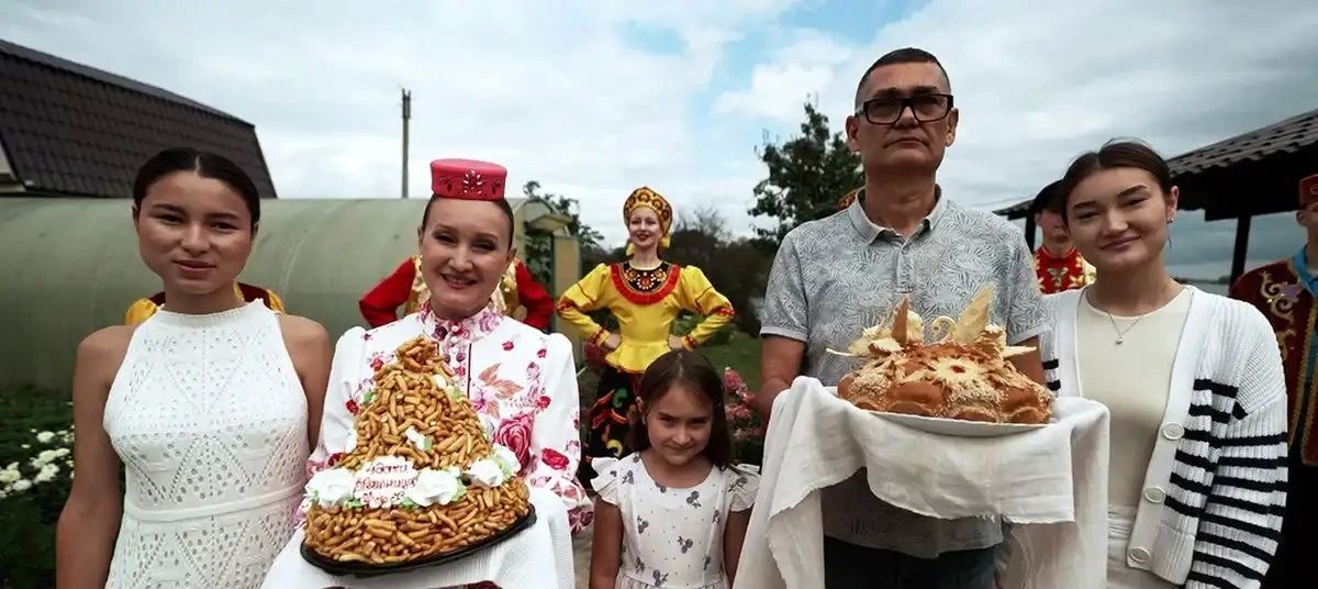 Жительница Нижнекамска заняла 2 место в шоу «Четыре дачи» на канале «Пятница!»