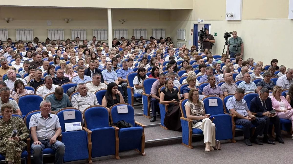 В Тетюшах прошел форум «Работаем на результат» В Тетюшах прошел форум «Работаем на результат»
