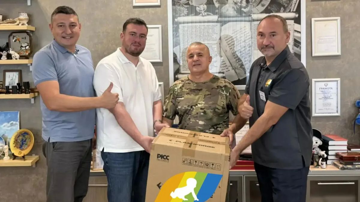 Ещё один 3D-принтер отправился в помощь участникам СВО от сотрудников Детской республиканской клинической больницы