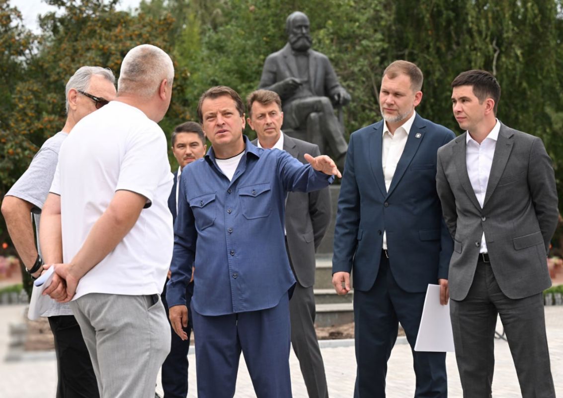 До открытия — совсем немного До открытия — совсем немного