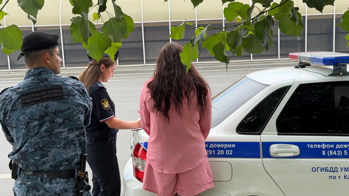 В Казани прошел совместный рейд ГУФСПП по Татарстану и Госавтоинспекции РТ по выявлению злостных неплательщиков на дорогах В Казани прошел совместный рейд ГУФСПП по Татарстану и Госавтоинспекции РТ по выявлению злостных неплательщиков на дорогах