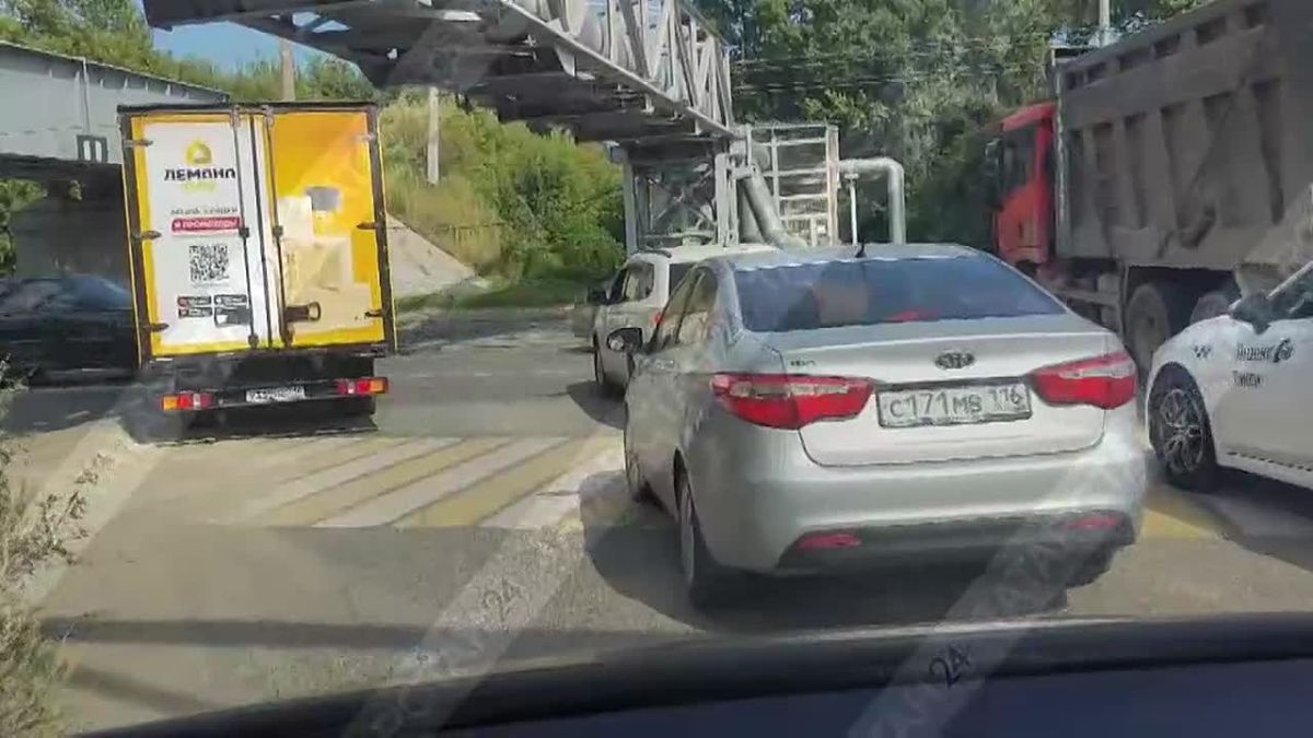 На площади Вахитова в Казани перестали работать светофоры