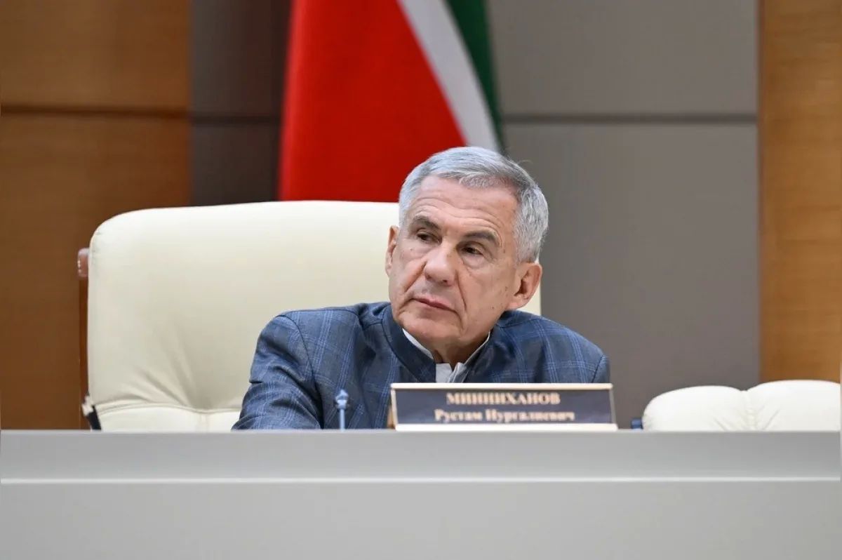 Минниханов объявил траур в Татарстане после атаки на Нижнекамск