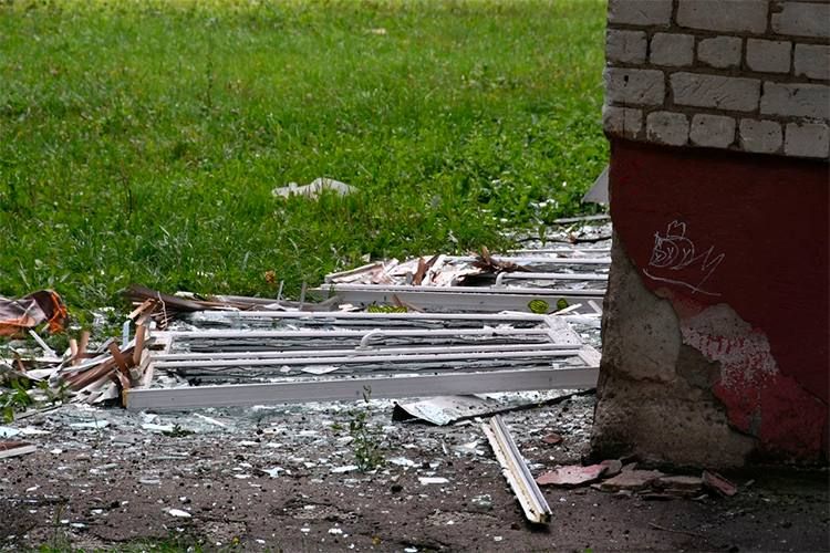 «Слова большого возмущения, что, помимо промышленных объектов, были атакованы мирные жители. Если противник хочет сказать, что он наносит вред топливно-энергетическому комплексу — нет! Это гражданские люди», — заявил сегодня... «Слова большого возмущения, что, помимо промышленных объектов, были атакованы мирные жители. Если противник хочет сказать, что он наносит вред топливно-энергетическому комплексу — нет! Это гражданские люди», — заявил сегодня...