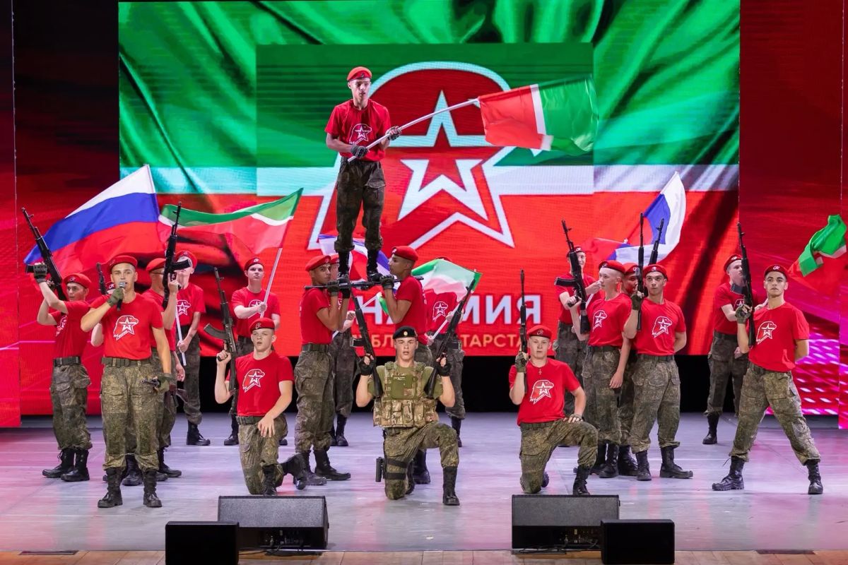 НАШИ ГВАРДЕЙЦЫ — ГОРДОСТЬ ТАТАРСТАНА! НАШИ ГВАРДЕЙЦЫ — ГОРДОСТЬ ТАТАРСТАНА!