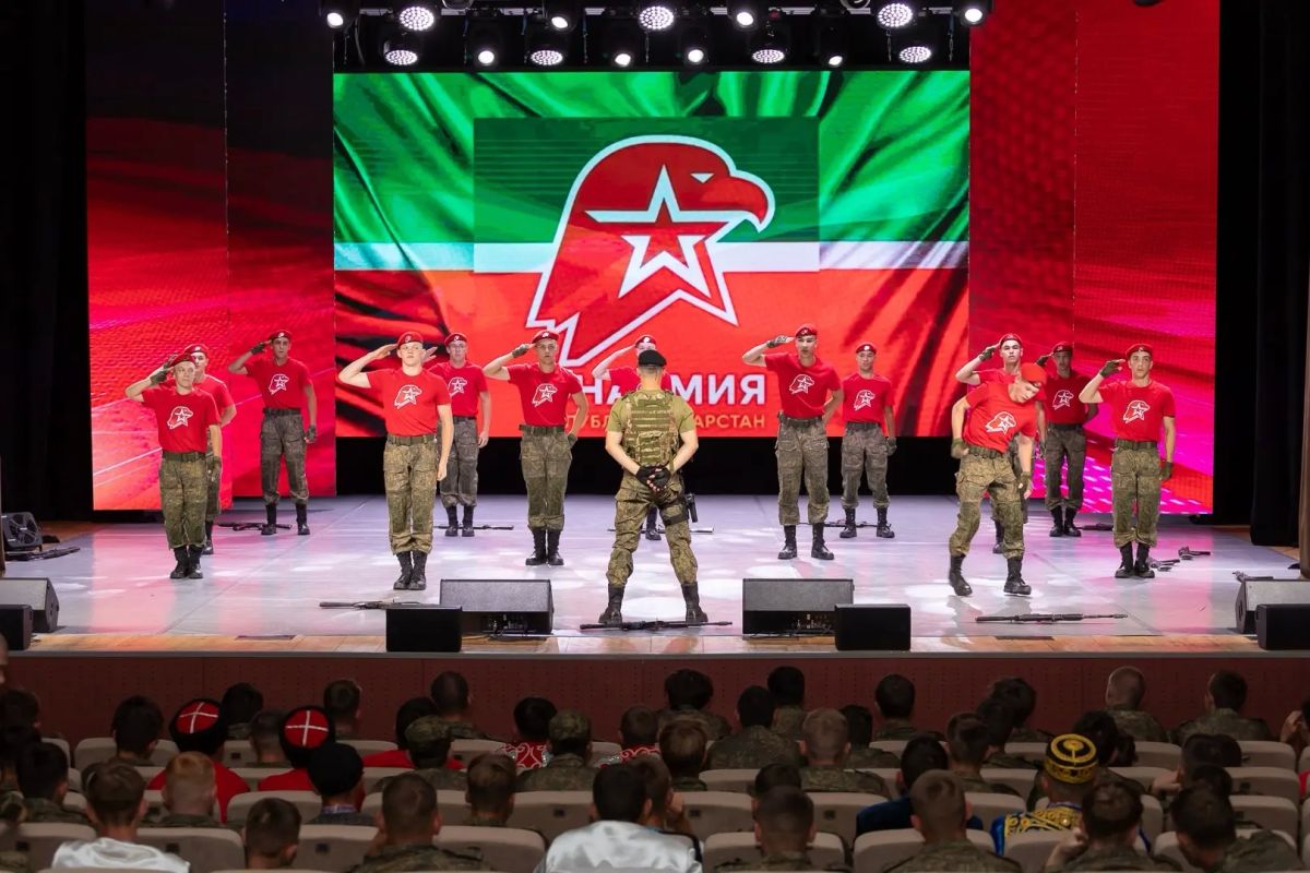 НАШИ ГВАРДЕЙЦЫ — ГОРДОСТЬ ТАТАРСТАНА! НАШИ ГВАРДЕЙЦЫ — ГОРДОСТЬ ТАТАРСТАНА!