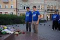 Руслан Шигабуддинов и активисты МГЕР возложили цветы к стихийному мемориалу после атаки БПЛА на Нижнекамск